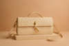 Kremowy