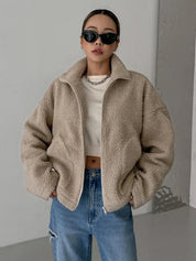 Damen Lammwolljacke mit Stehkragen 6