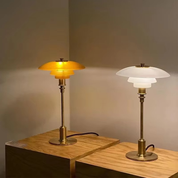Duńska designerska lampa stołowa LED 3