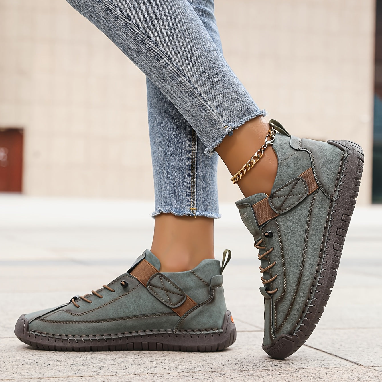 Eleganckie sneakersy damskie - oddychające, wsuwane, idealne na co dzień 1