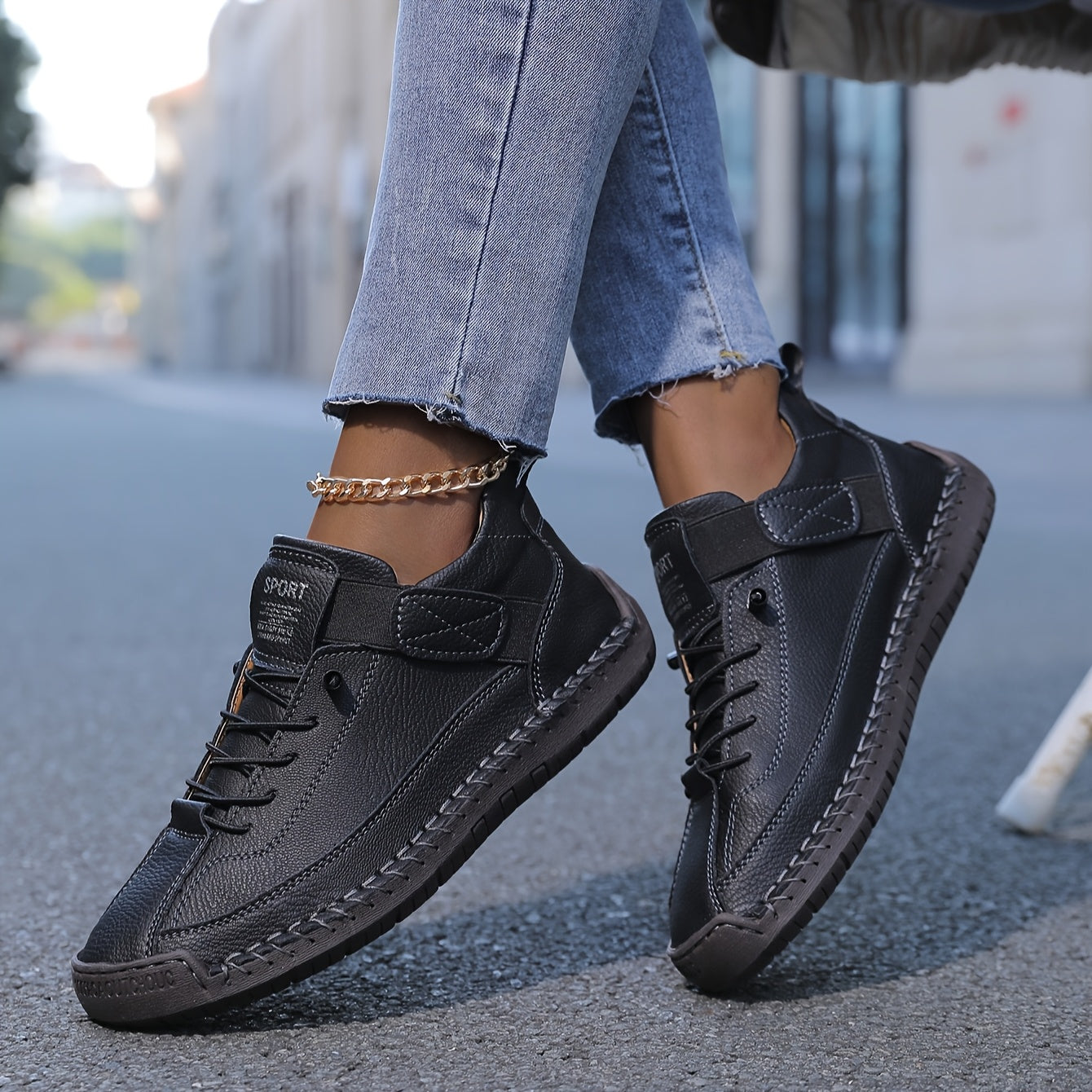 Eleganckie sneakersy damskie - oddychające, wsuwane, idealne na co dzień 2