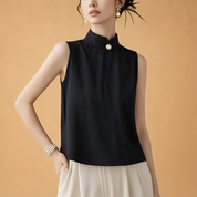 Livia | Elegancka bluzka z drapowaniem przy dekolcie