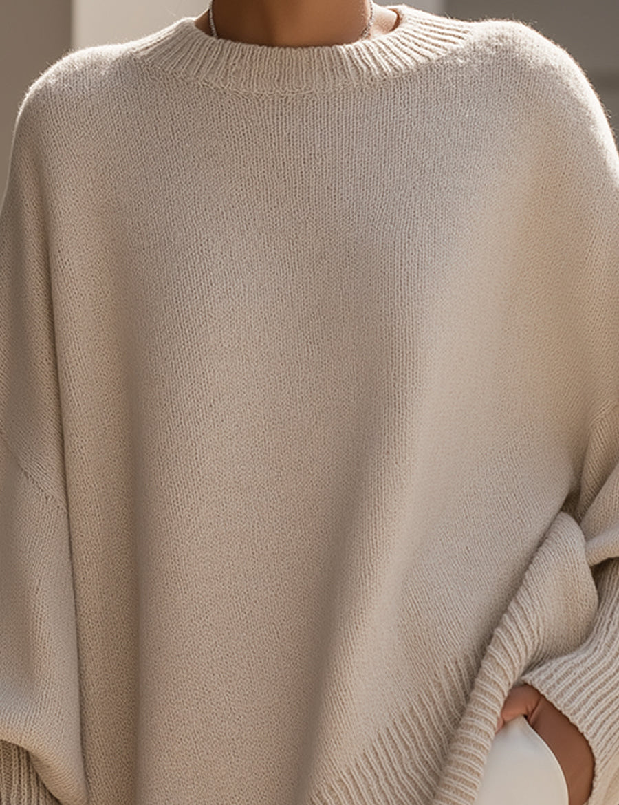 Oversize'owy sweter damski z okrągłym dekoltem - elegancki i wygodny 1
