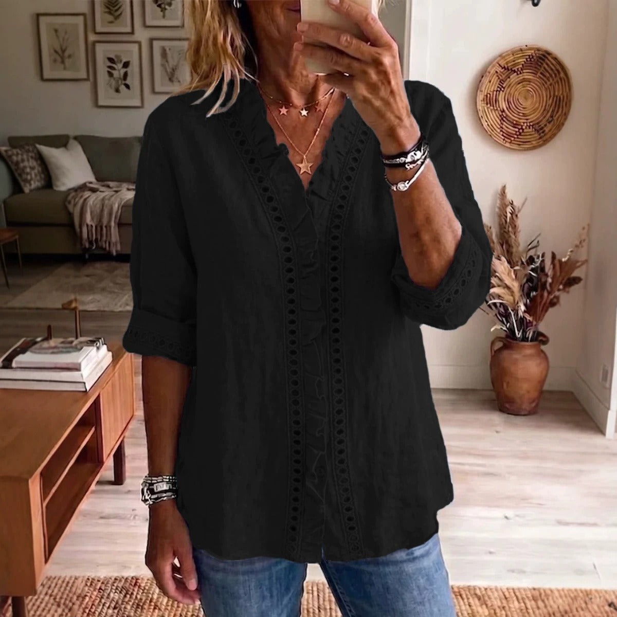 Teresa | Stylowa bluzka z delikatnym haftem