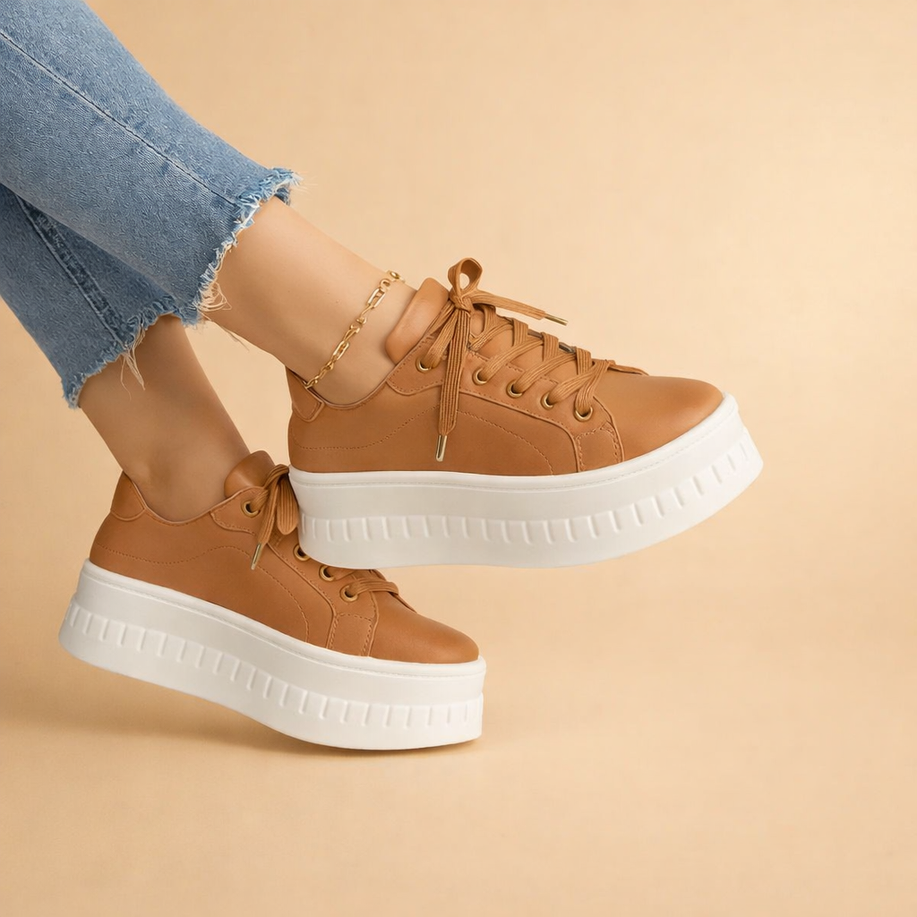 Women_ssneakers1_fdf0694a-201f-497c-b0ba-7e9364bf7401.png