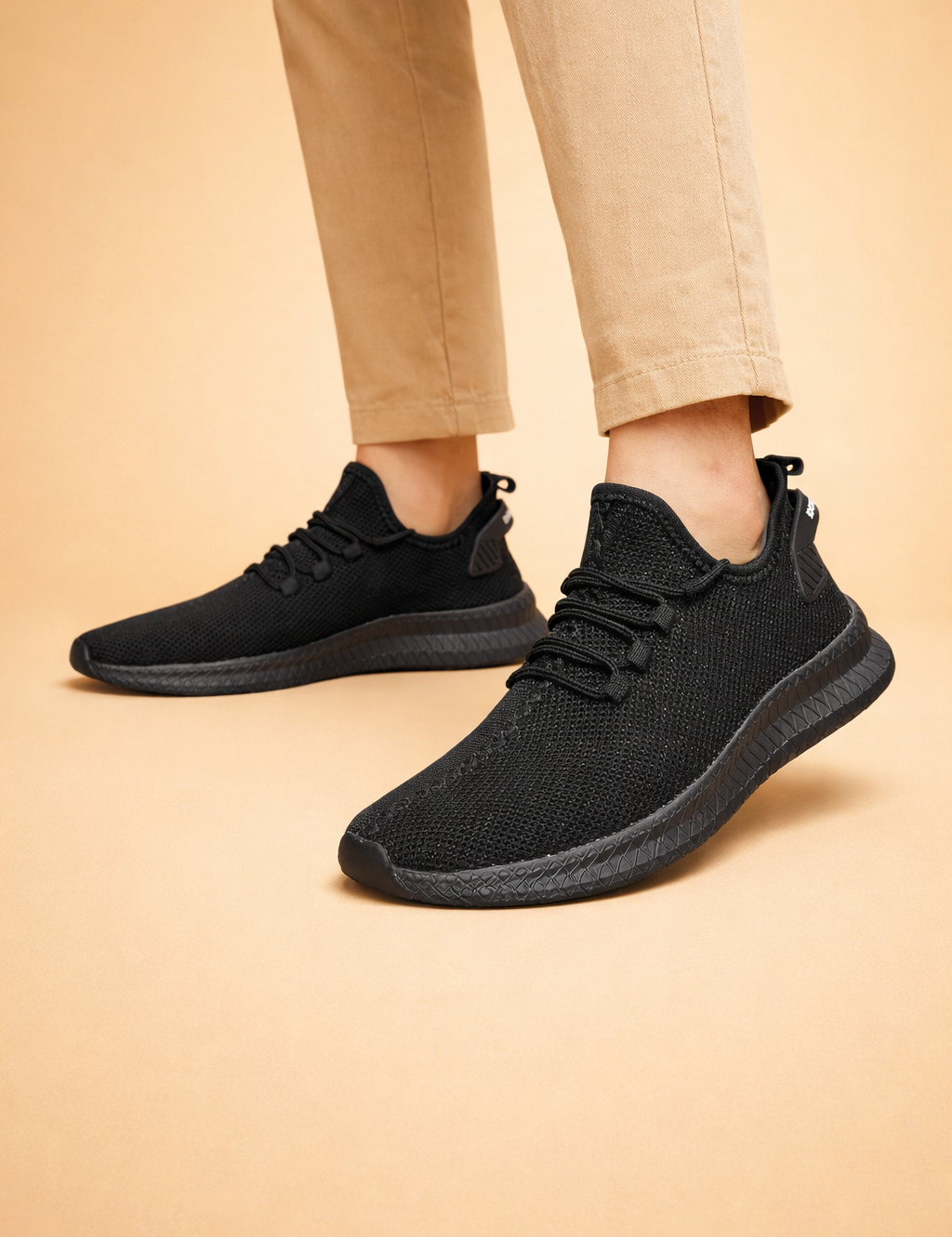 mens-modern-urban-comfort-sneakers-everyday-walking1.png