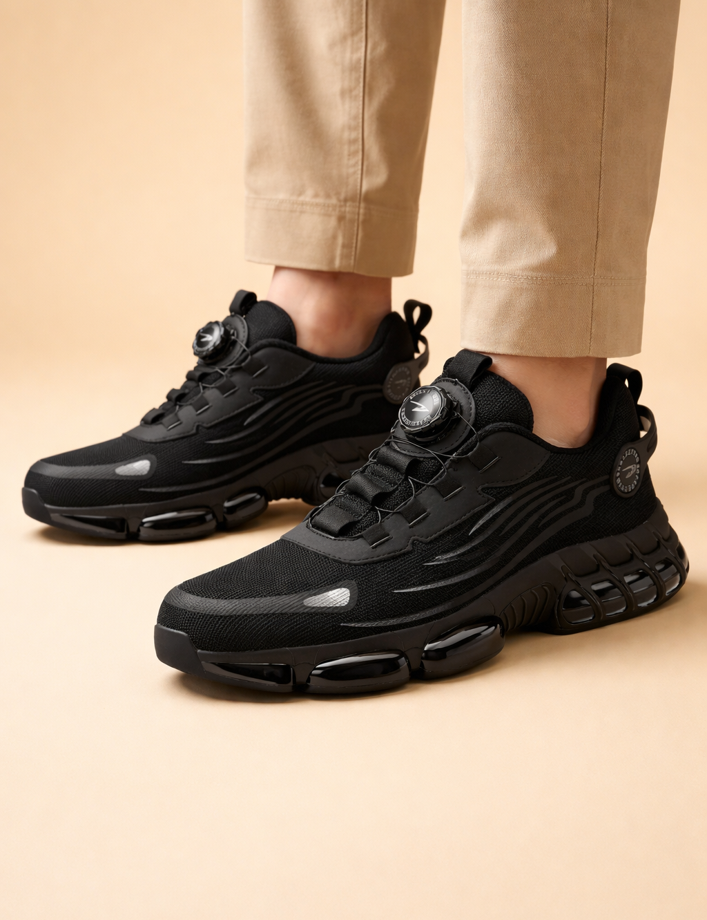 mens-performance-sneakers-modern-ergonomic-sole1.png