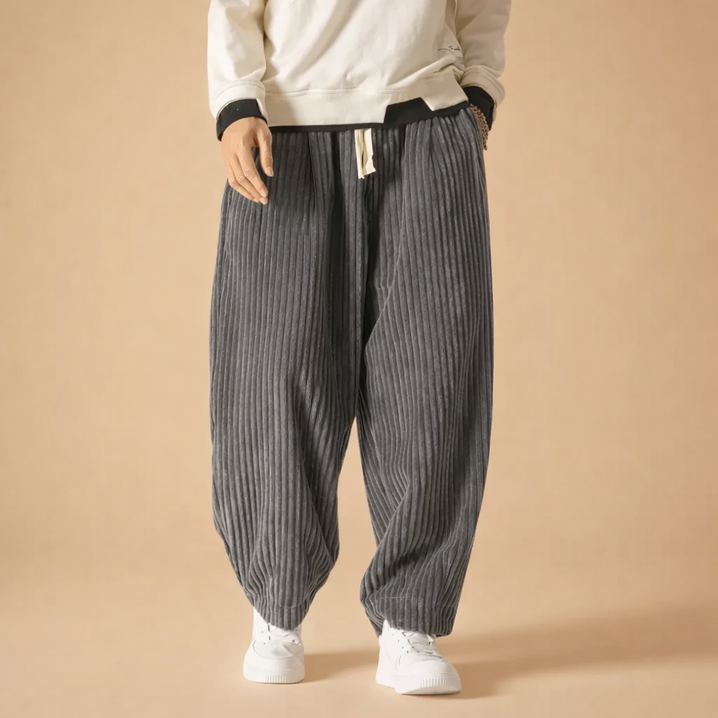 mens-relaxed-fit-trousers-modern-style2.png