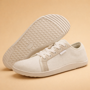 Men’s urban comfort shoes with low-profile design, supportive sole and everyday walking structure for city wear